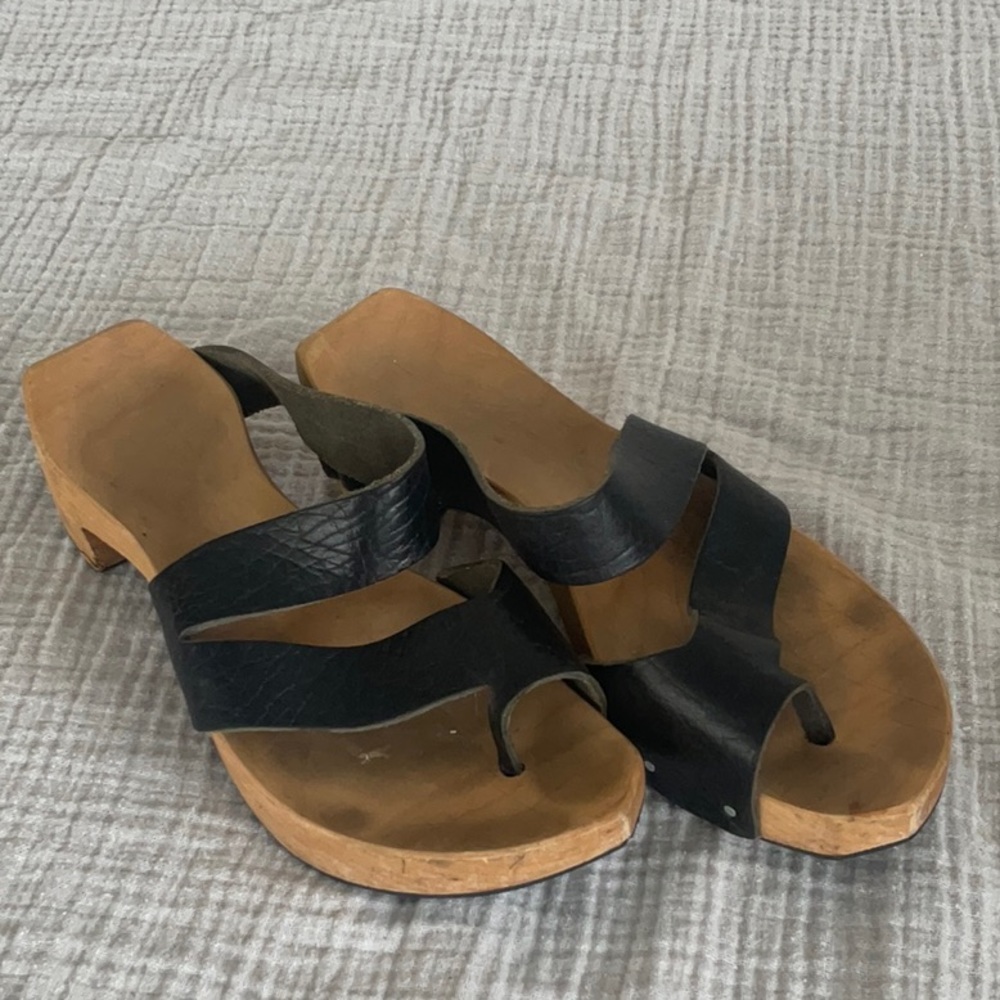Cydwoq Revolt Sandal, Black, size 38